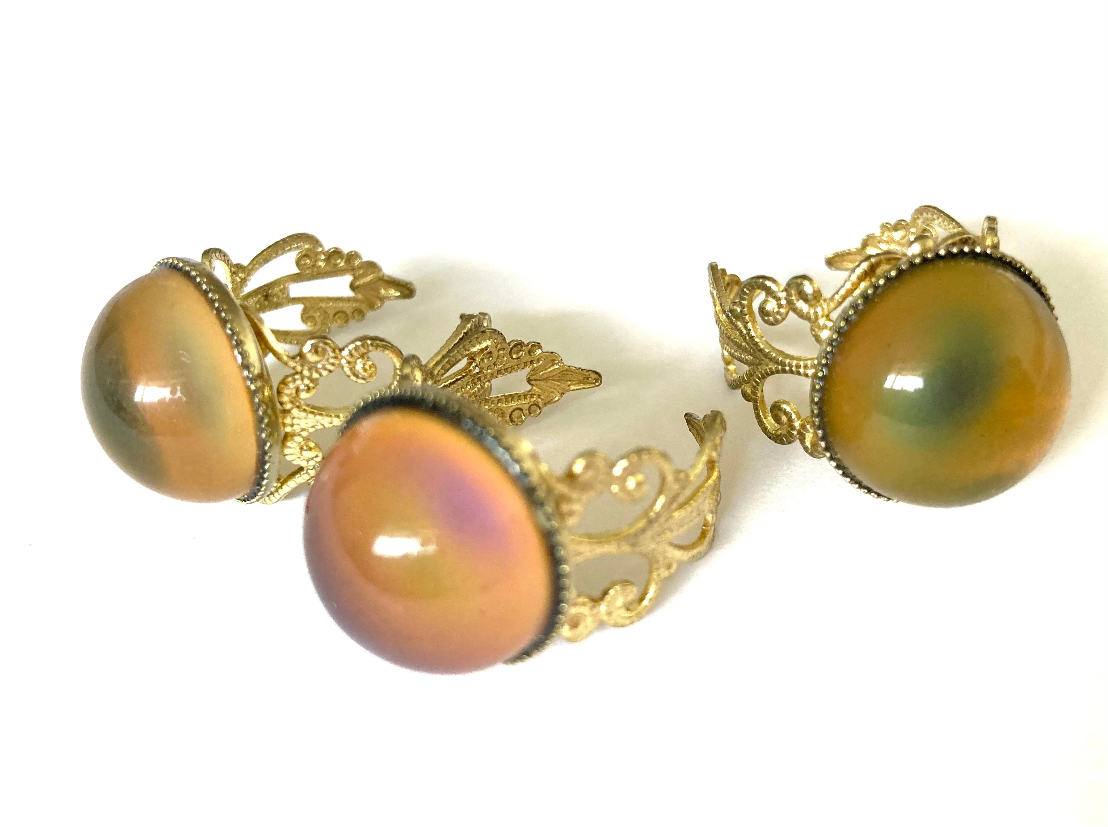 3 x Circular Gold Brass Mood Ring Seconds Outlet