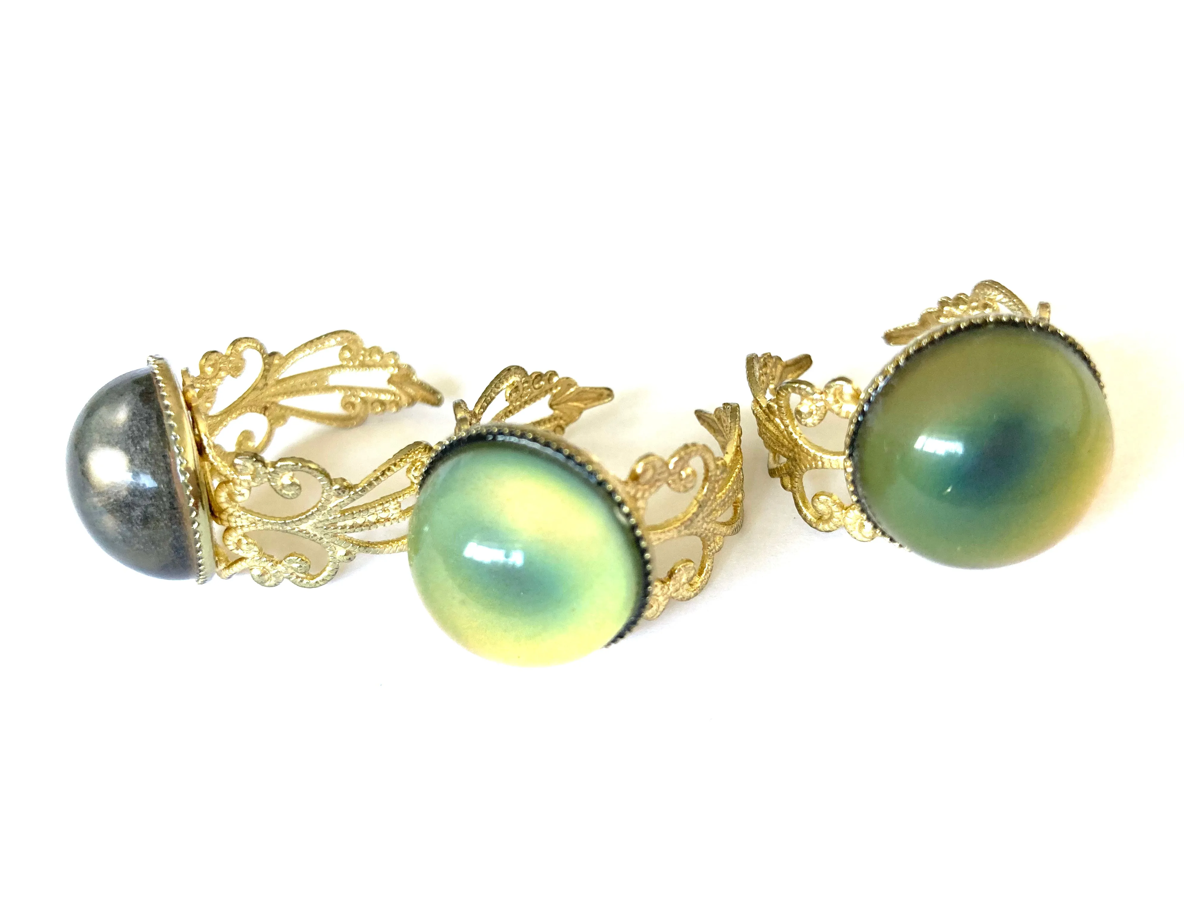 3 x Circular Gold Brass Mood Ring Seconds Outlet