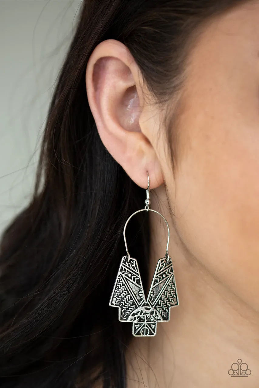 Alternative ARTIFACTS Silver Paparazzi Earrings