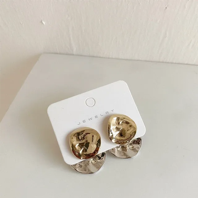 AOMU 2021 Fashion Geometric Irregular Disc Folds Gold Silver Color Metal Stud Earrings for Women Gift Party Jewelry Gift