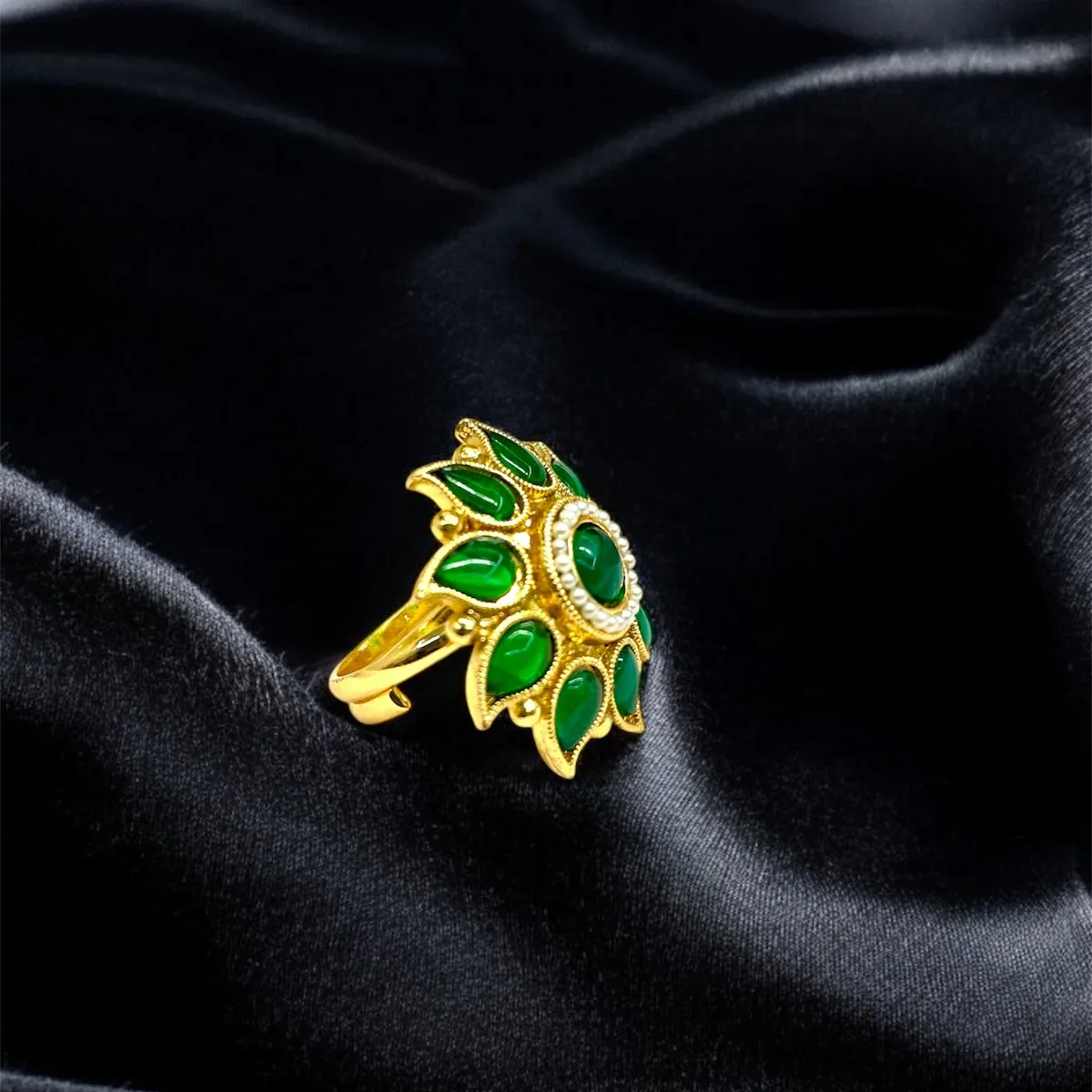Classic Gold Plated Adjustable Finger Ring – Timeless Design