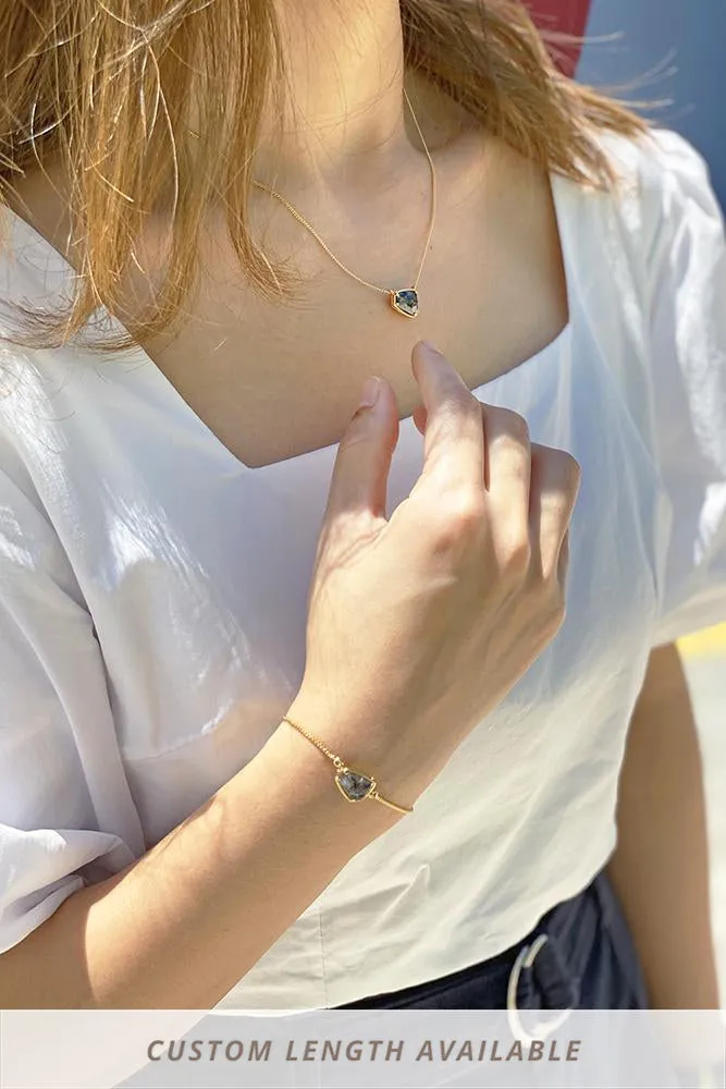 Clea Necklace