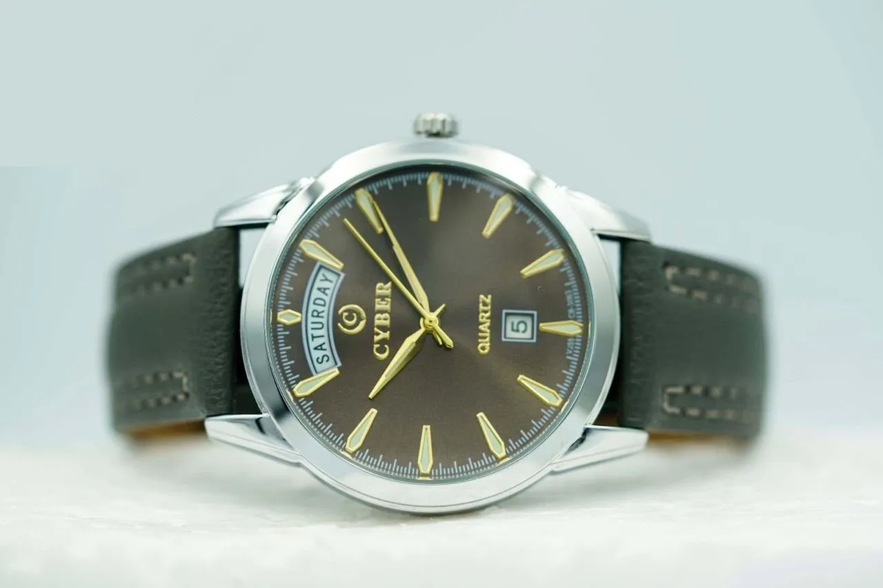 CYBER Trove Casual Watch