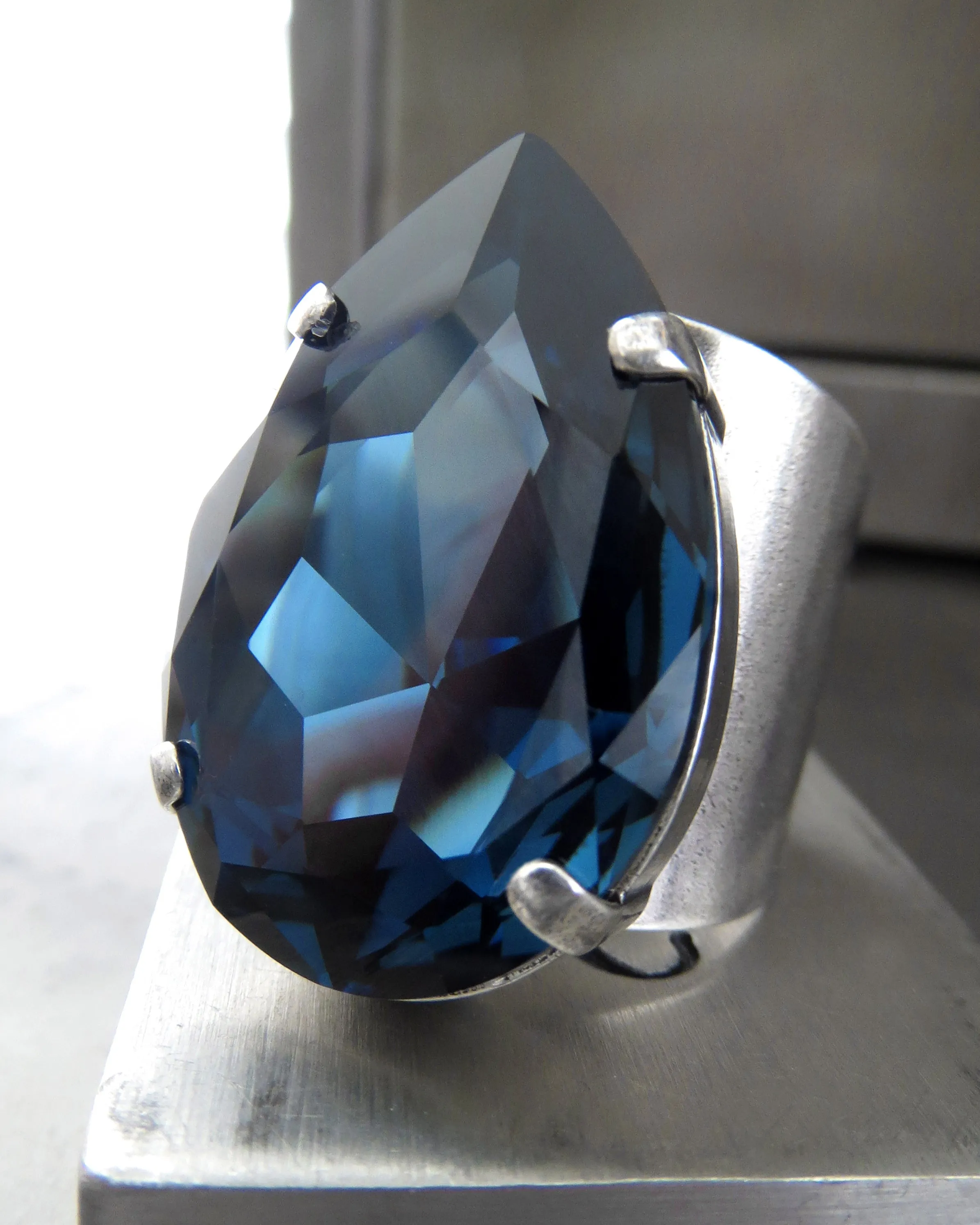 DUSK - Large Midnight Blue Teardrop Crystal Ring