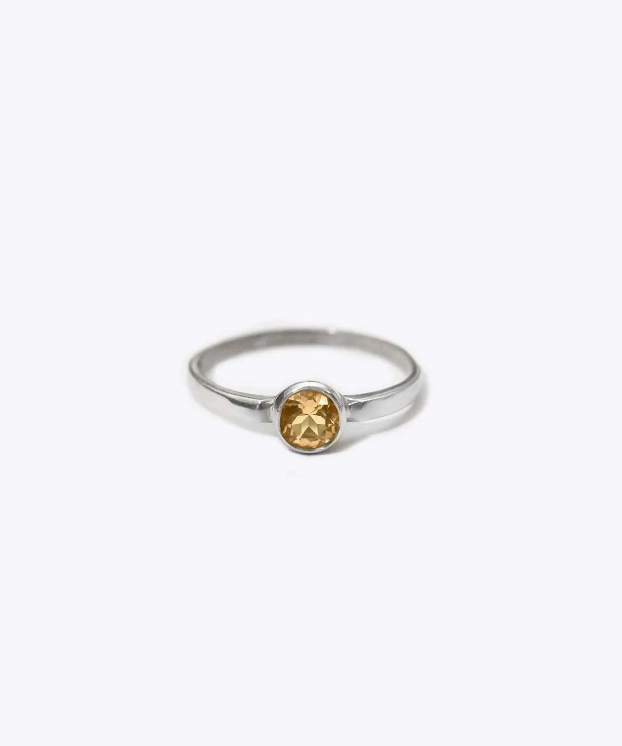 Everyday Circle Citrine Stone Ring