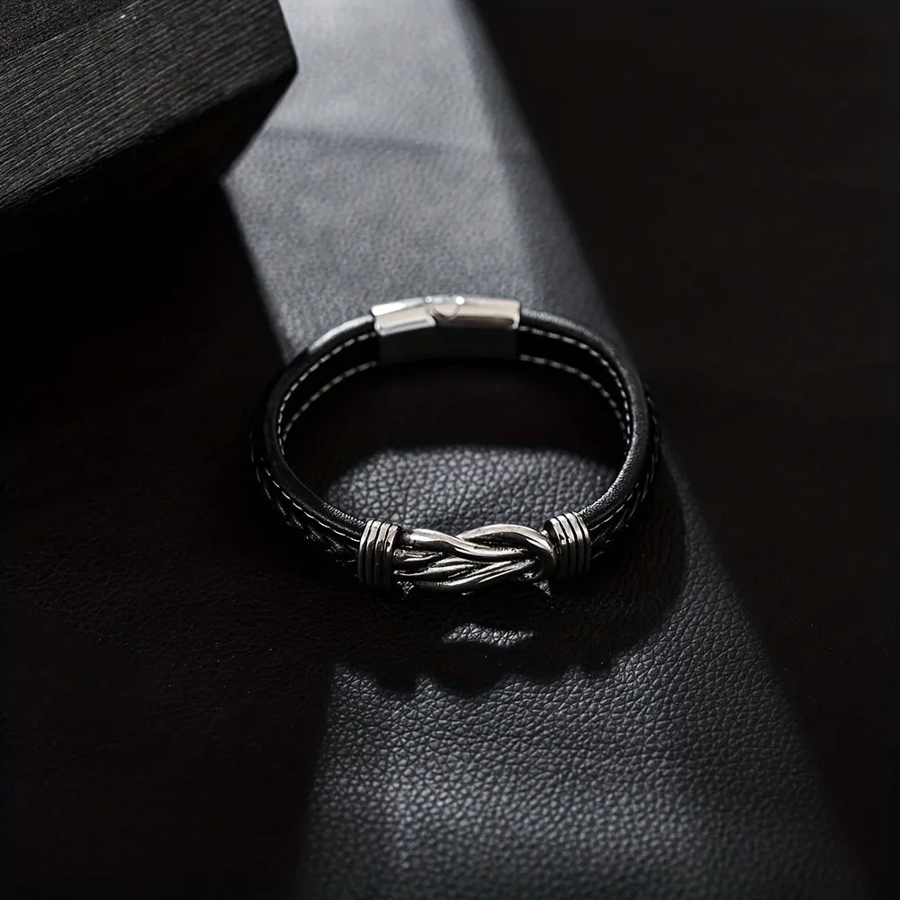 Fashionable Hand Woven Leather Bracelet with Ring Clasp