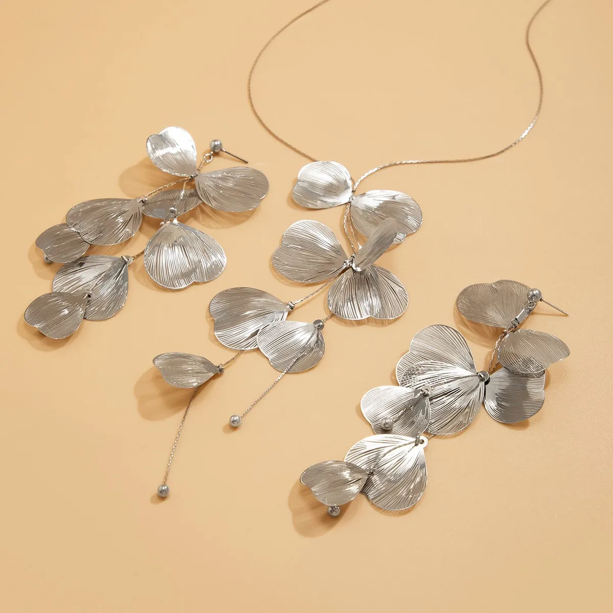 Geometric Abstract Leaf Pendant Necklace Earrings Set