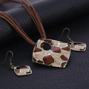 Geometric Brown & Ivory Necklace & Earrings Set