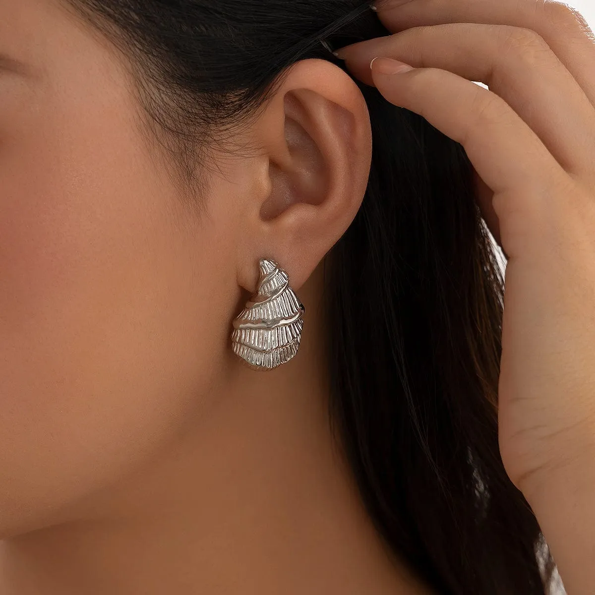 Geometric Metallic Conch Shaped Earrings