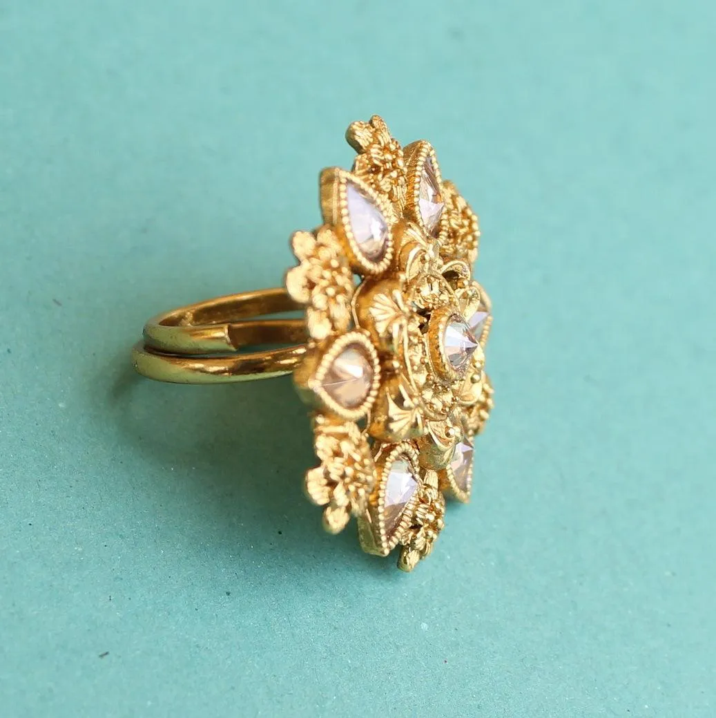 Golden Adjustable Kundan Finger Rings