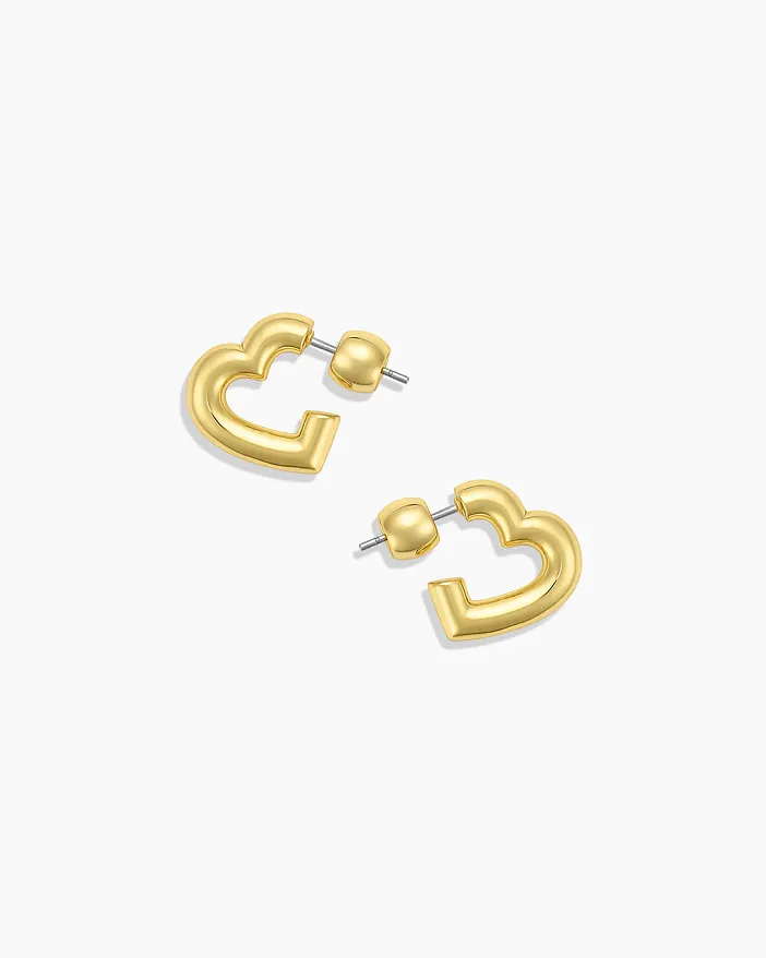 Gorjana Lou Statement Heart Huggies