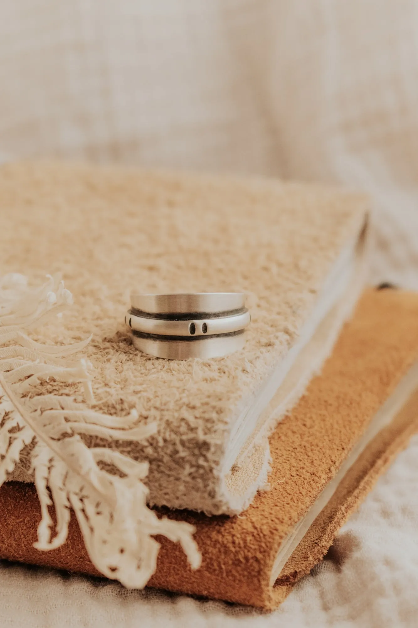 Horizon Ring -  Semi Adjustable Band