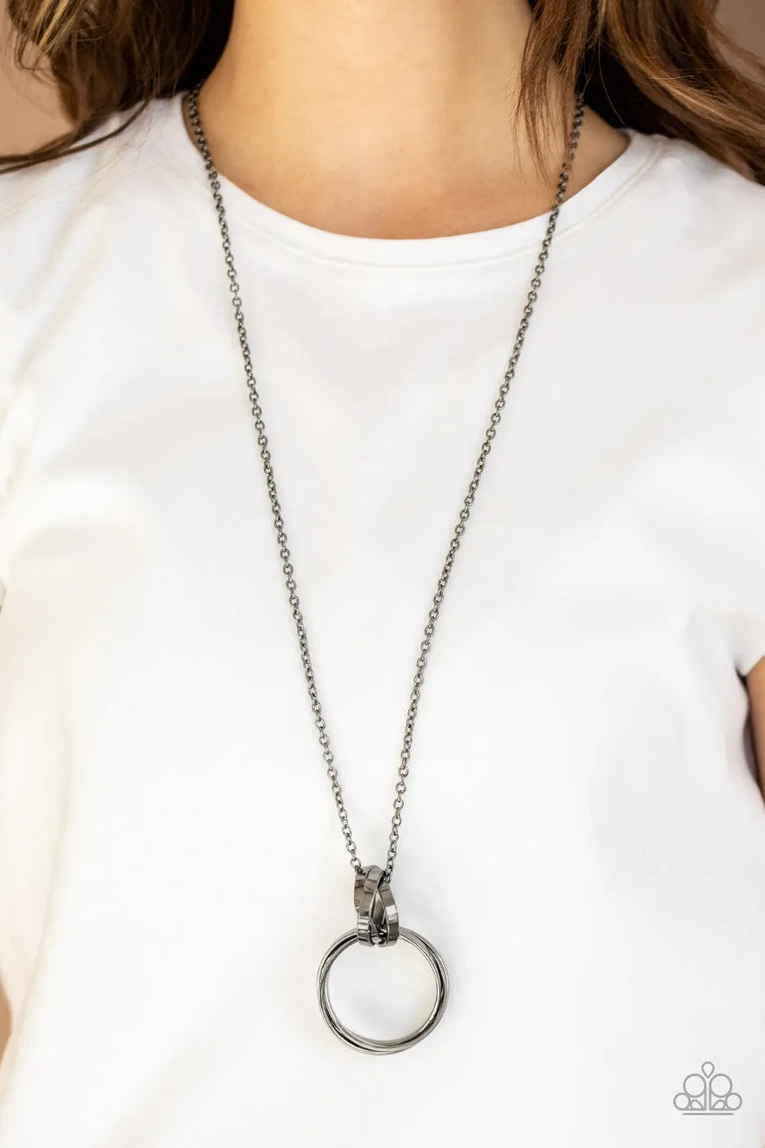 Innovated Idol Black Paparazzi Necklace