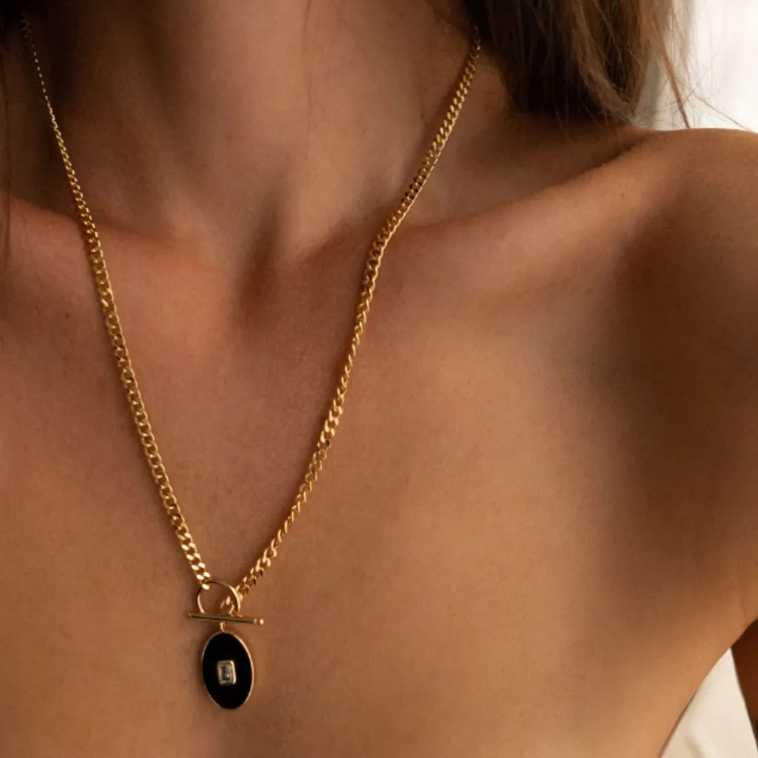 Juno Pendant Necklace