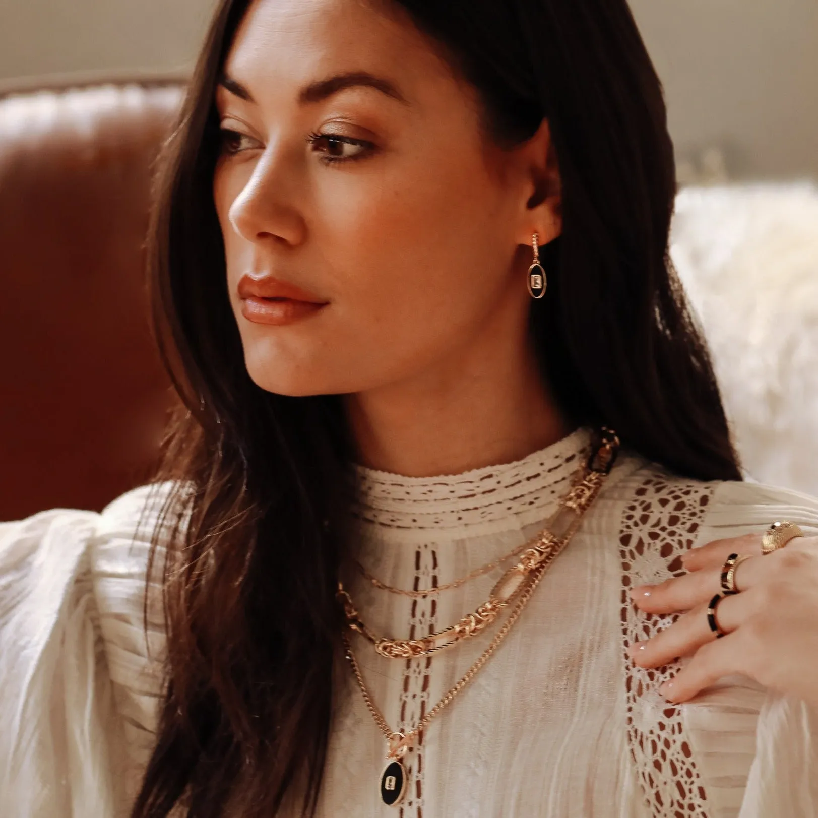 Juno Pendant Necklace