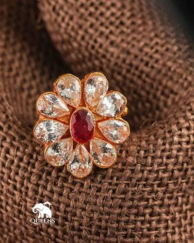 LALITHAS FINGER RING