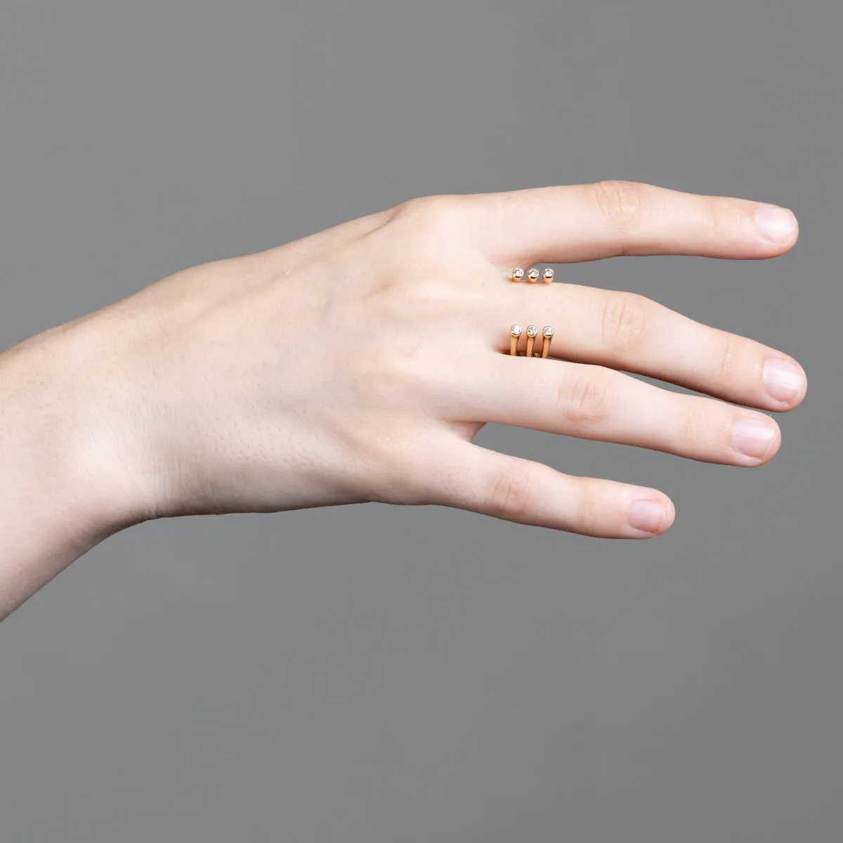 【Made-To-Order】 "Drosera" Diamond Cuff Ring