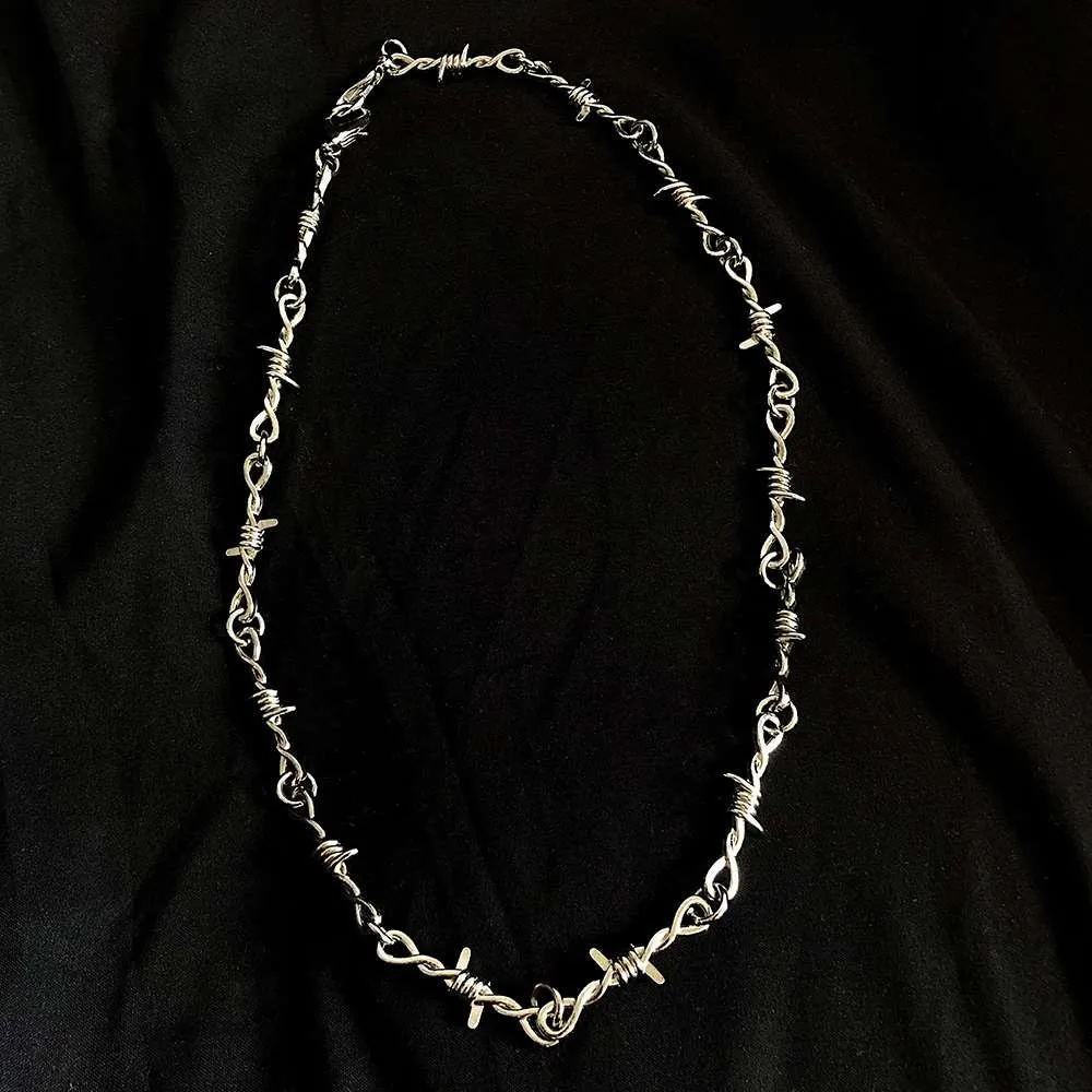 Men's Spiked Thorns Metal Barbed Wire Chain Necklace