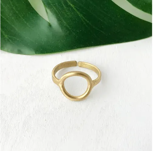 Mini Circle Ring - Gold or Silver