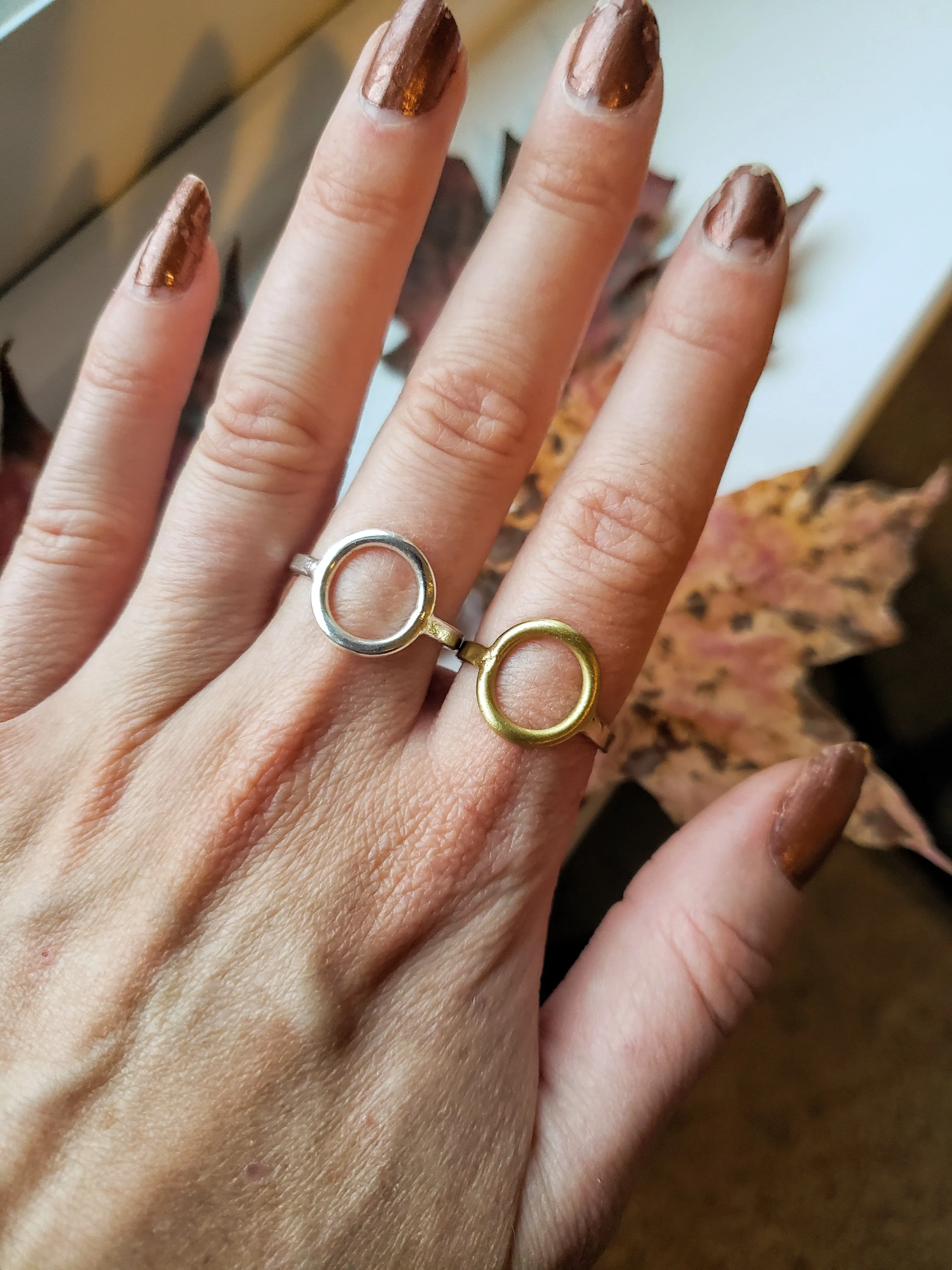 Mini Circle Ring - Gold or Silver