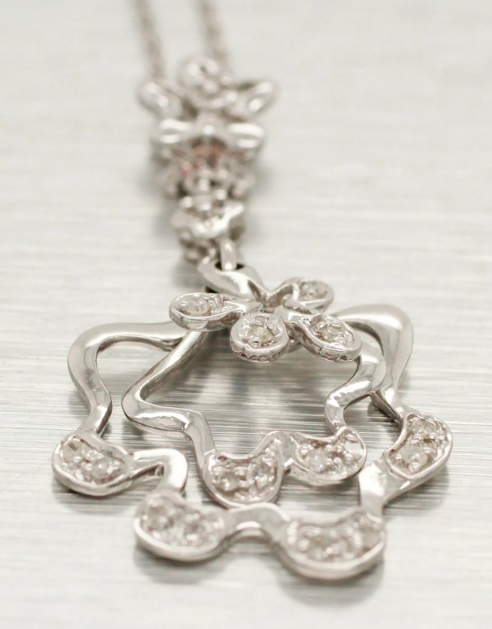 Modern Abstract 0.20ctw Diamond Wave Star Pendant - 14k White Gold Necklace 20" Chain