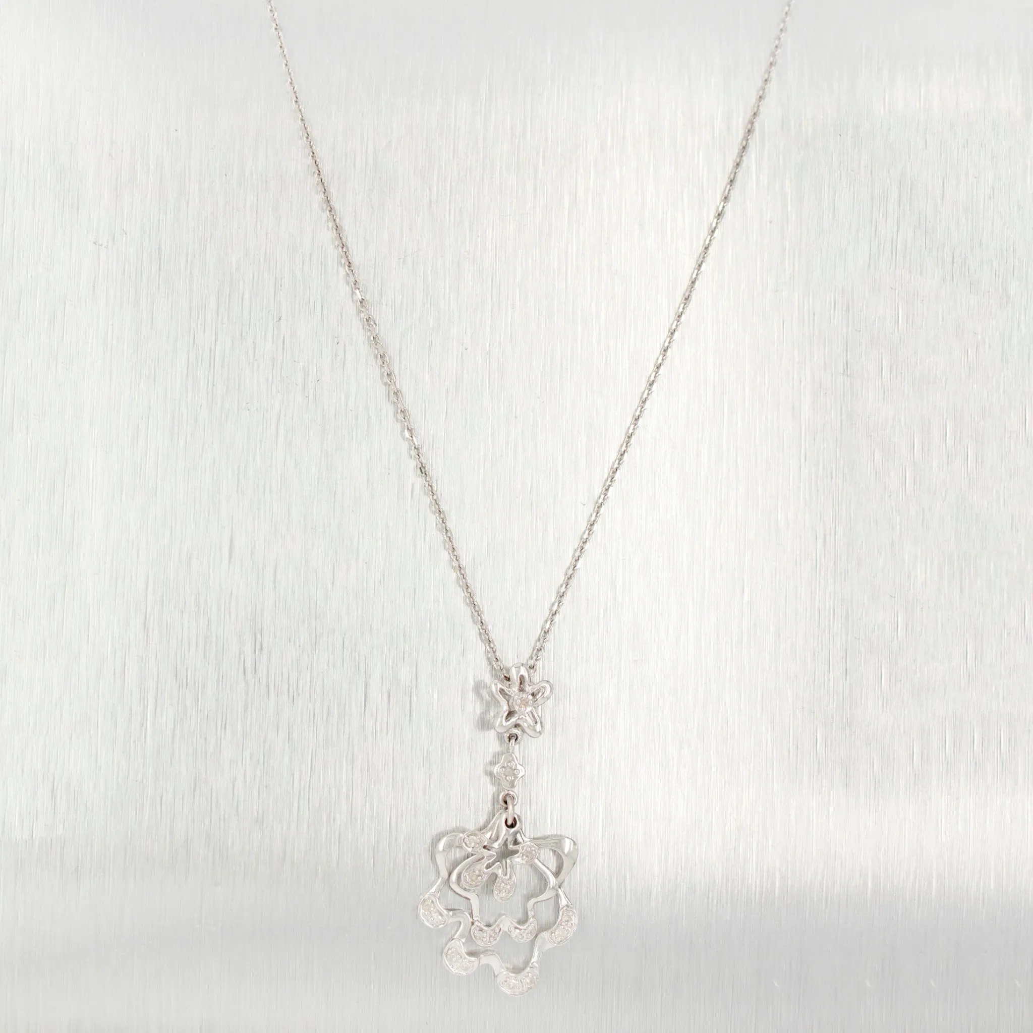 Modern Abstract 0.20ctw Diamond Wave Star Pendant - 14k White Gold Necklace 20" Chain