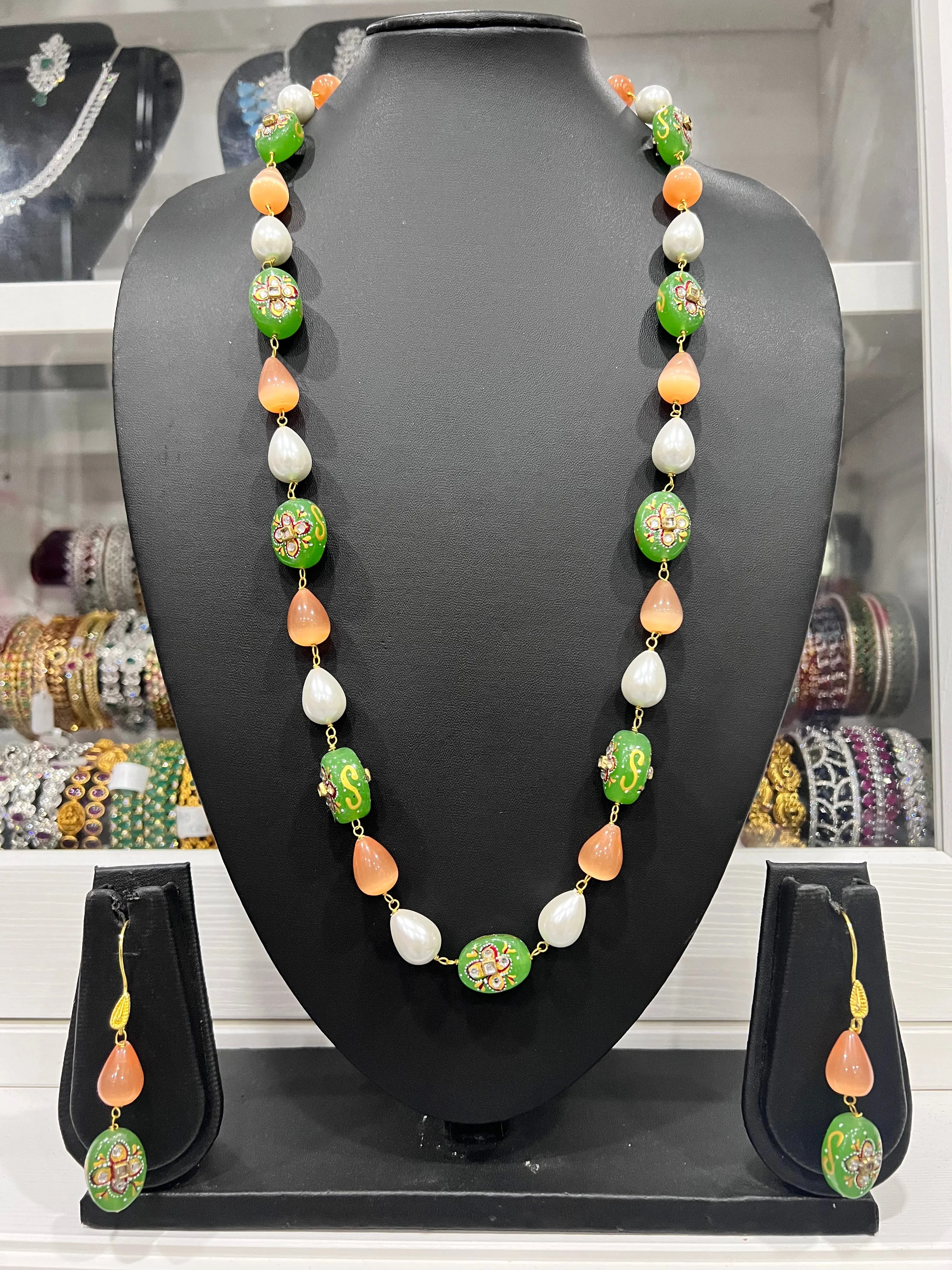 Monalisa Beads long  Necklace