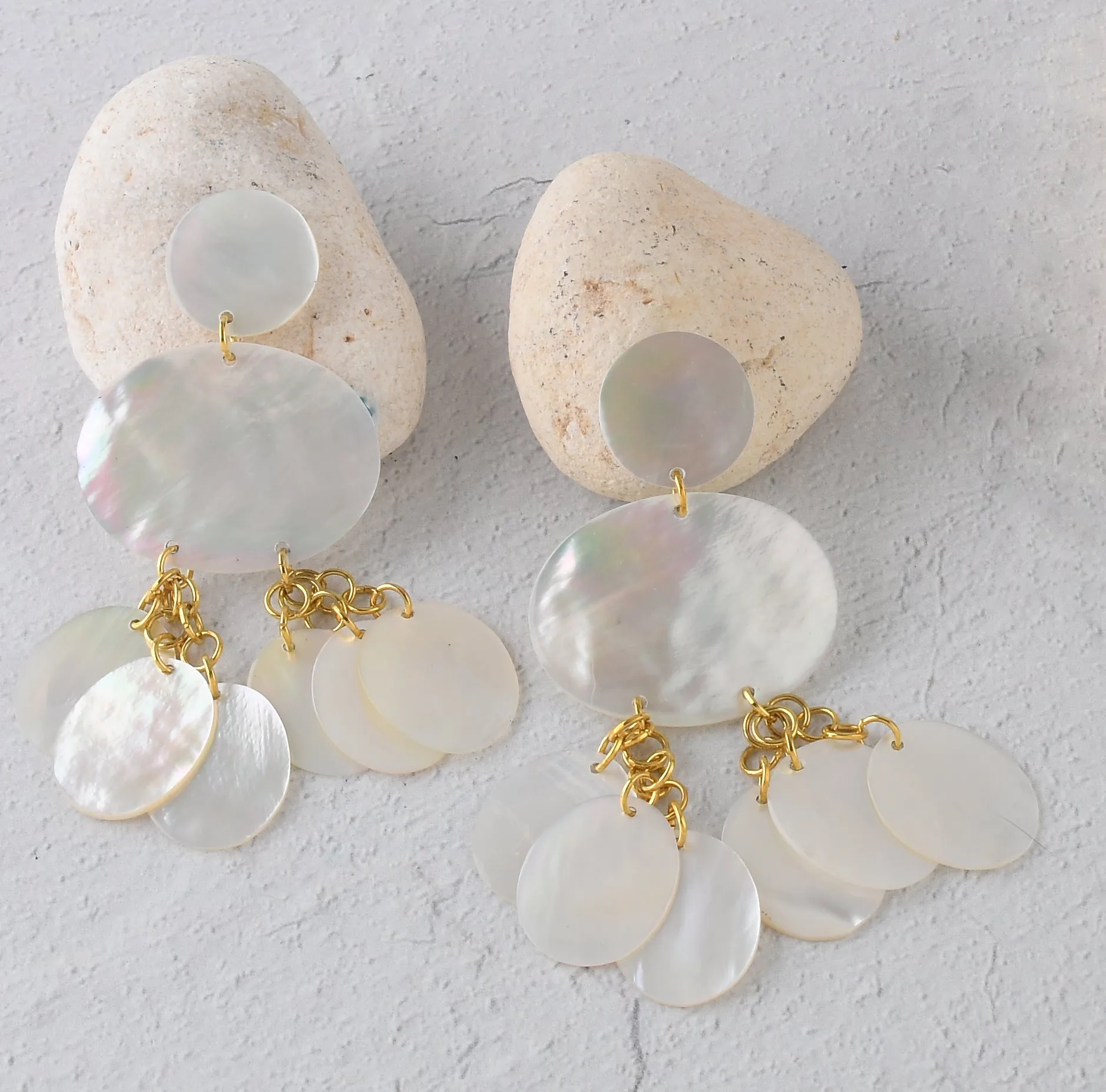 MOTHER OF PEARL STATEMENT EARRINGS. WHITE MOP