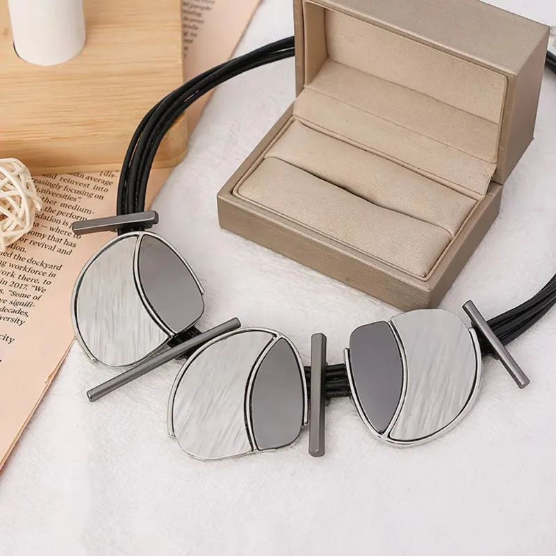 New in Women's Neck Chokers Necklace Pendants