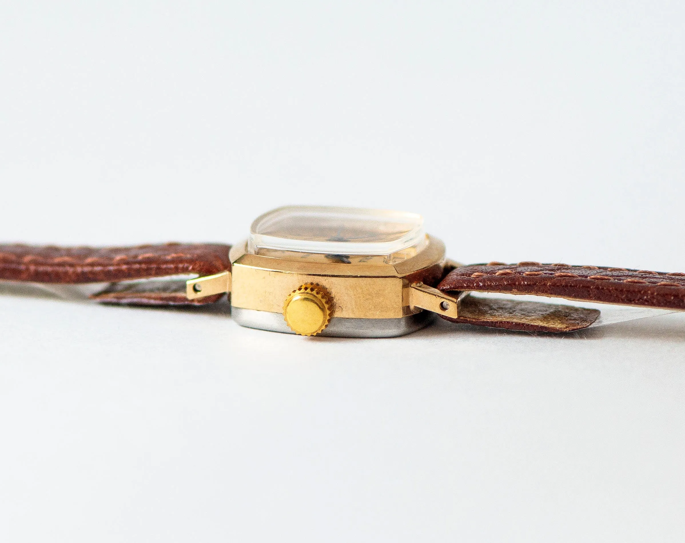 New old stock watch for women Dawn gold plated vintage, micro lady watch rectangular classic dial Arabic numerals, new premium leather strap