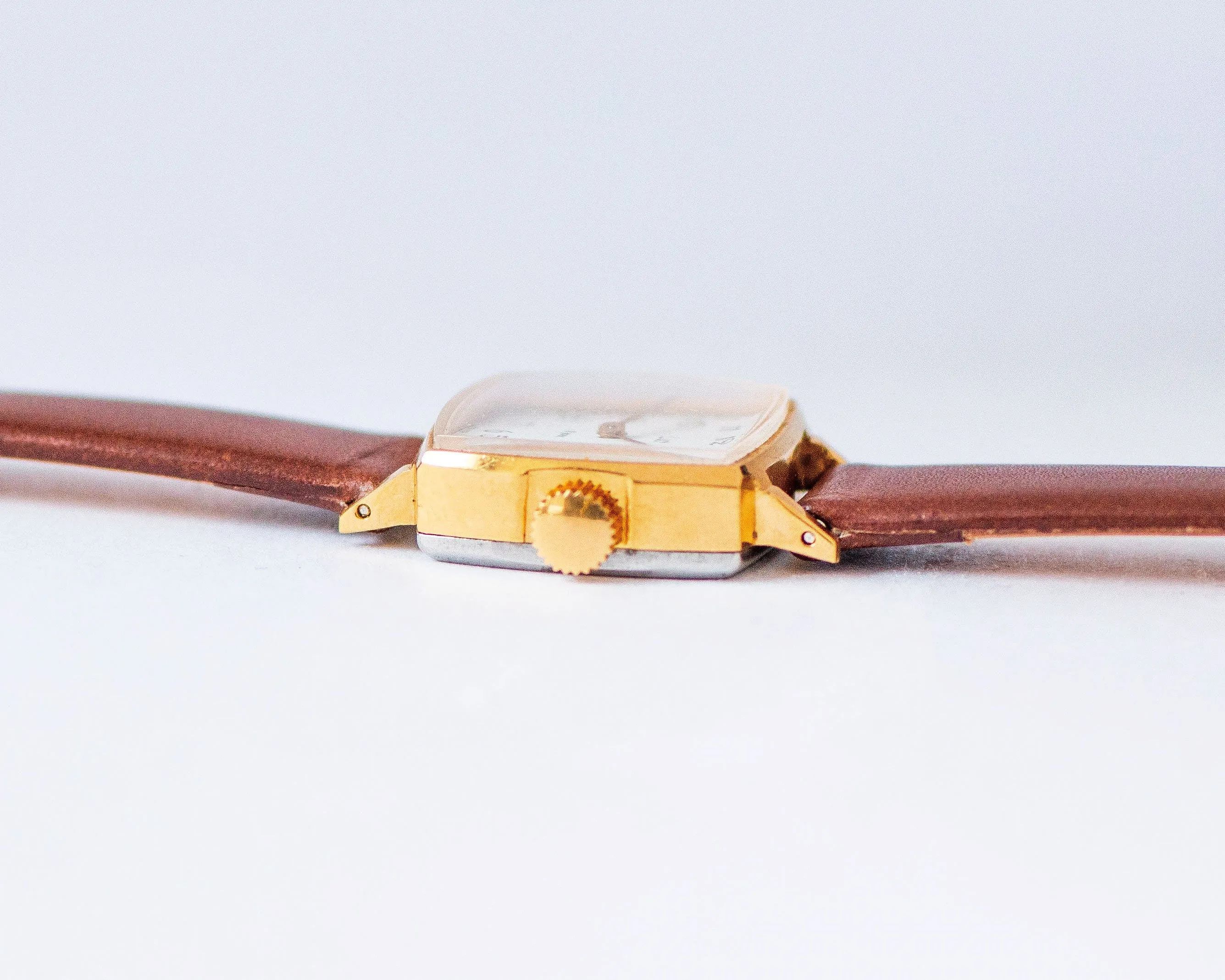New old stock women's watch square Ray gift, small lady watch gold plated, wristwatch minimalist gift for women, new genuine leather strap