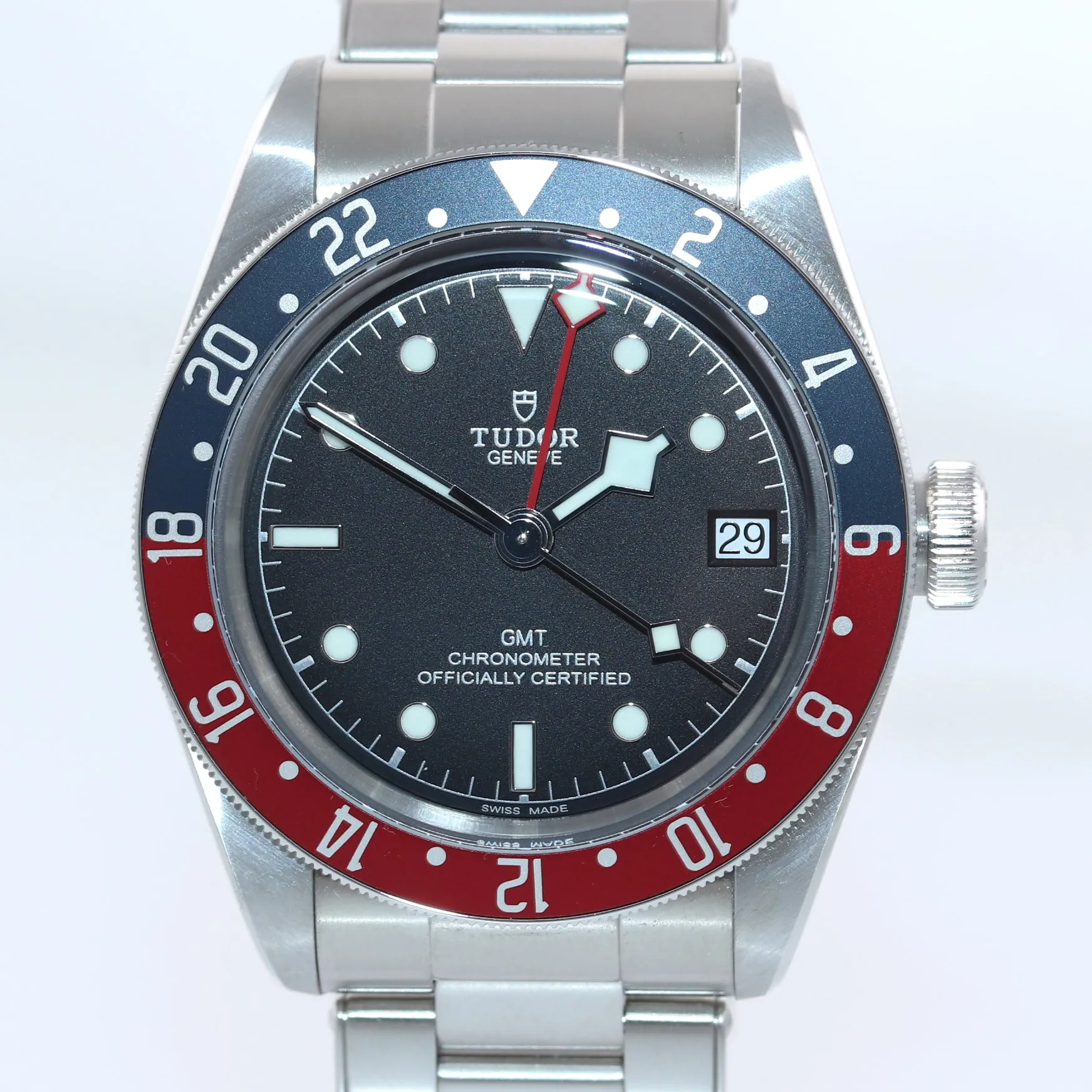 NEW PAPERS Tudor Black Bay GMT Pepsi 79830RB 41mm Steel Watch Box