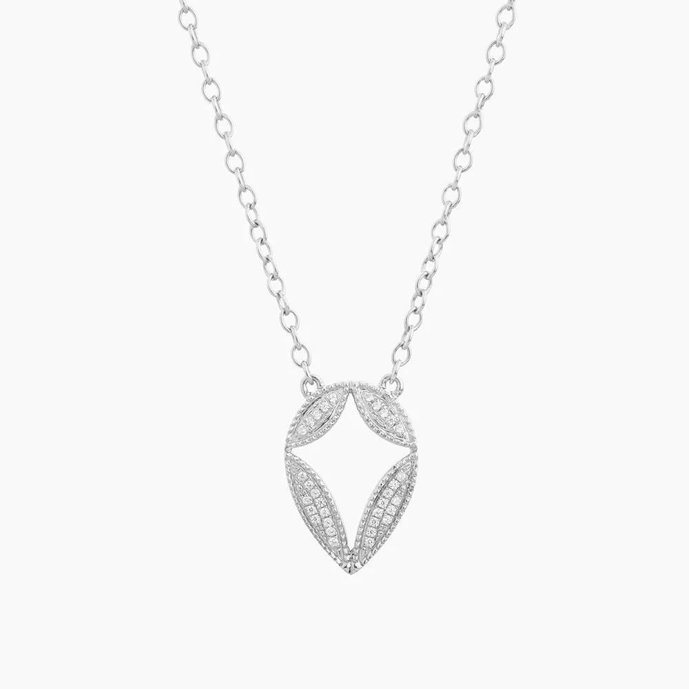 Nova Pendant Necklace