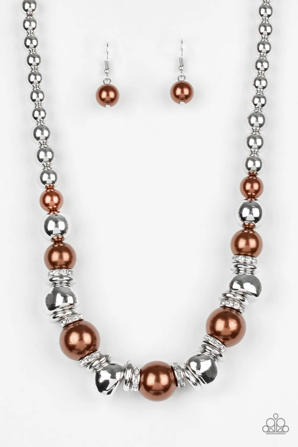 Paparazzi - Hollywood HAUTE Spot -Brown Necklace