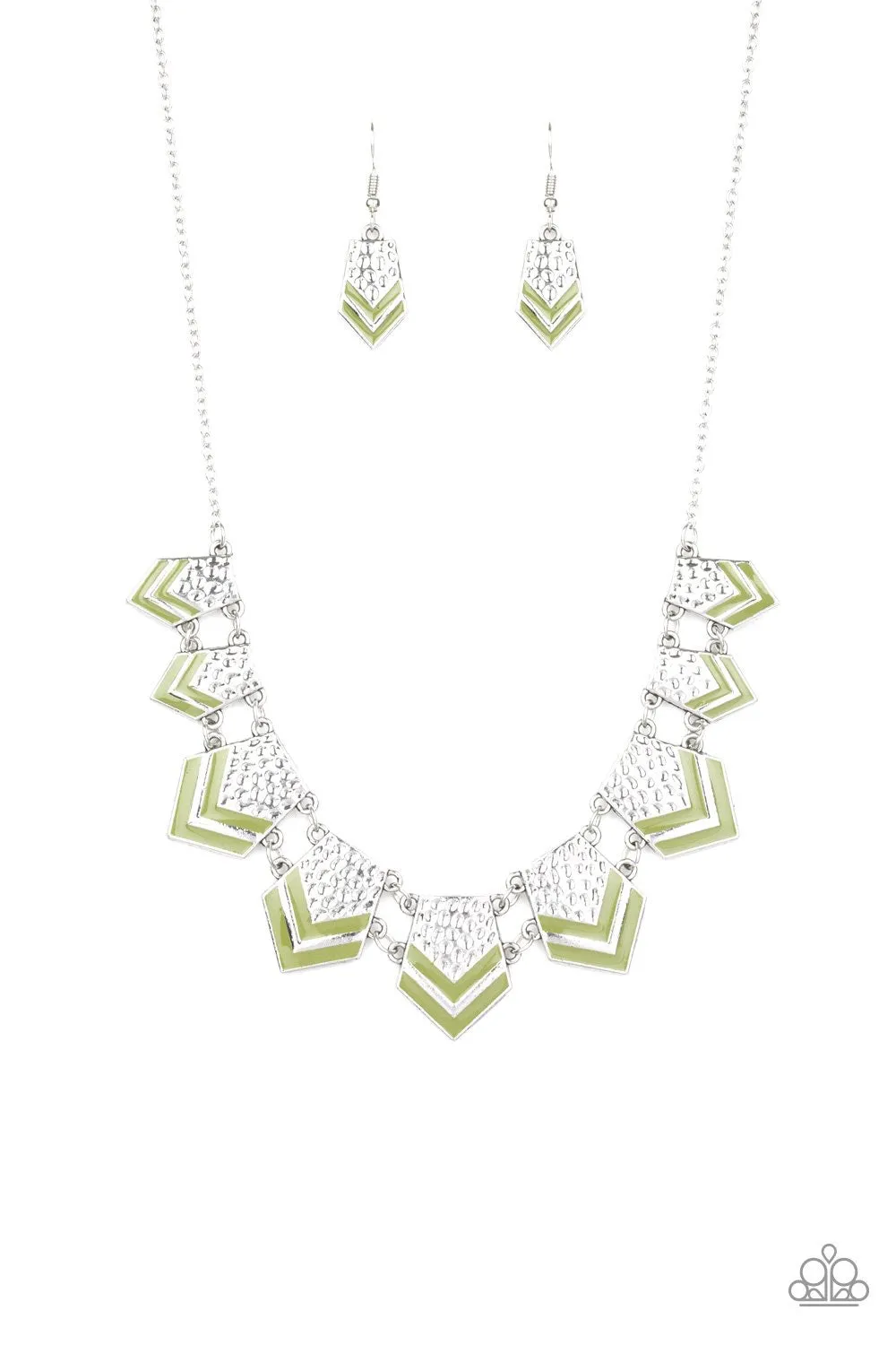 Paparazzi Packed Princess Necklace Green