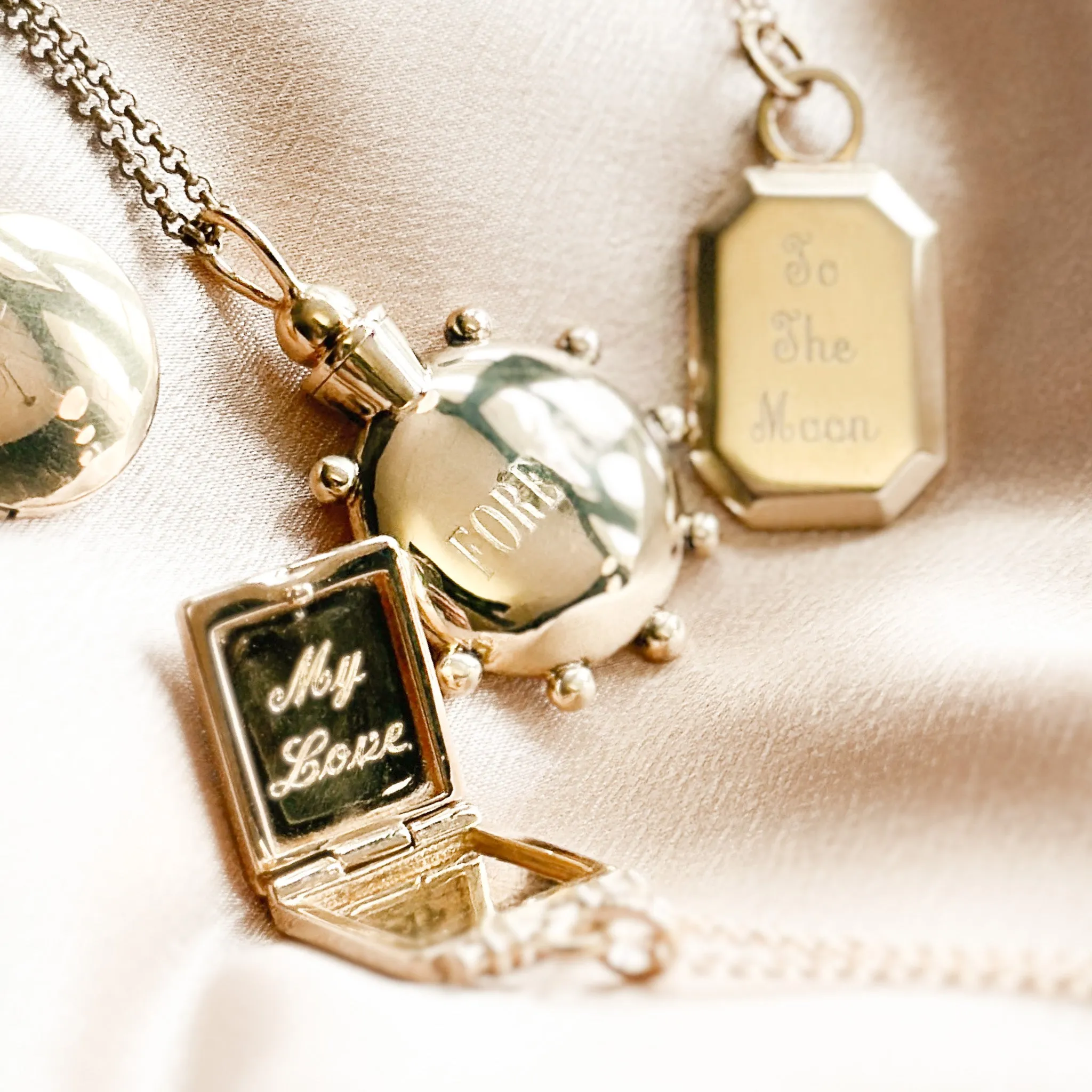 Selma Container Necklace
