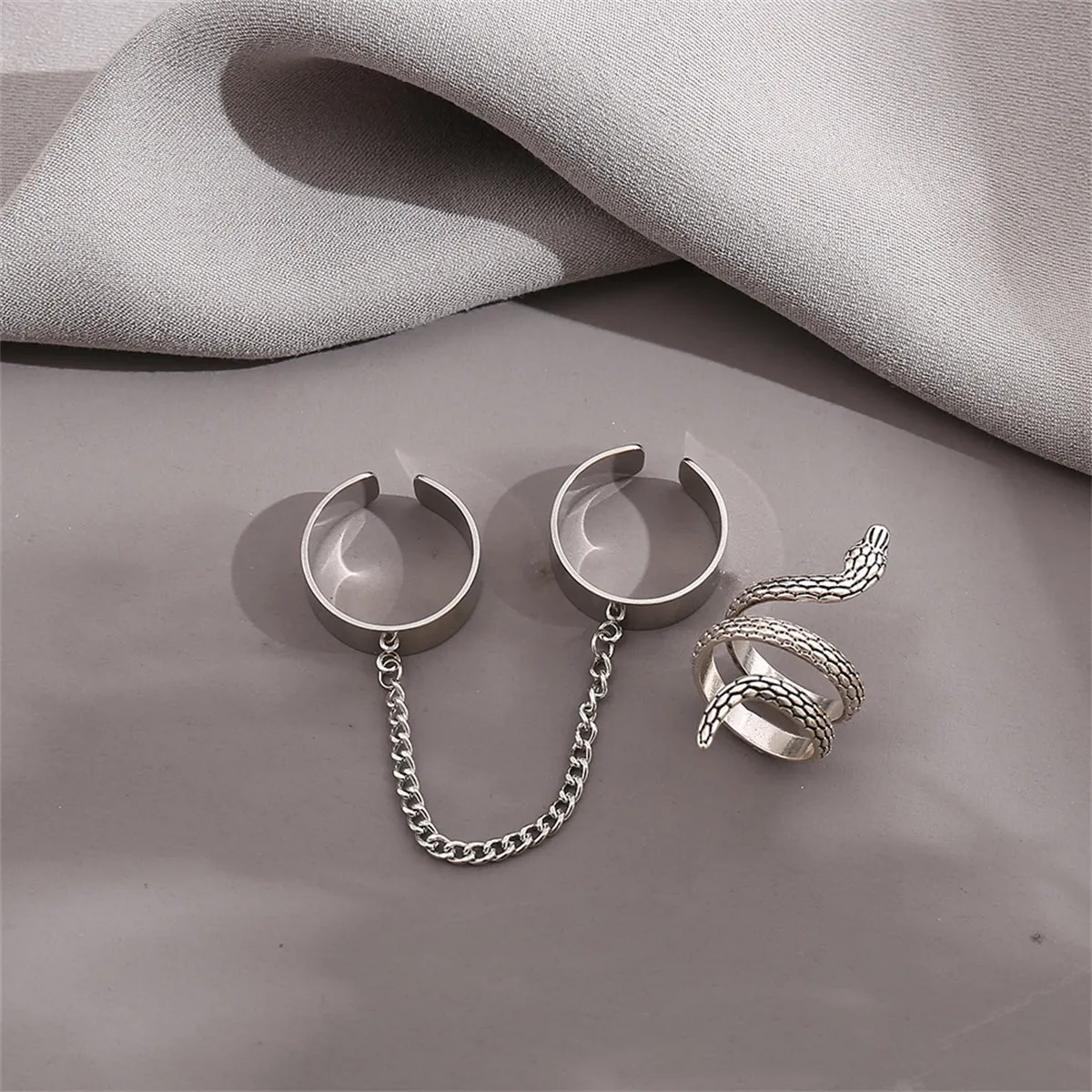 Silver-Plated Chain Two-Finger Band & Snake Bypass Ring