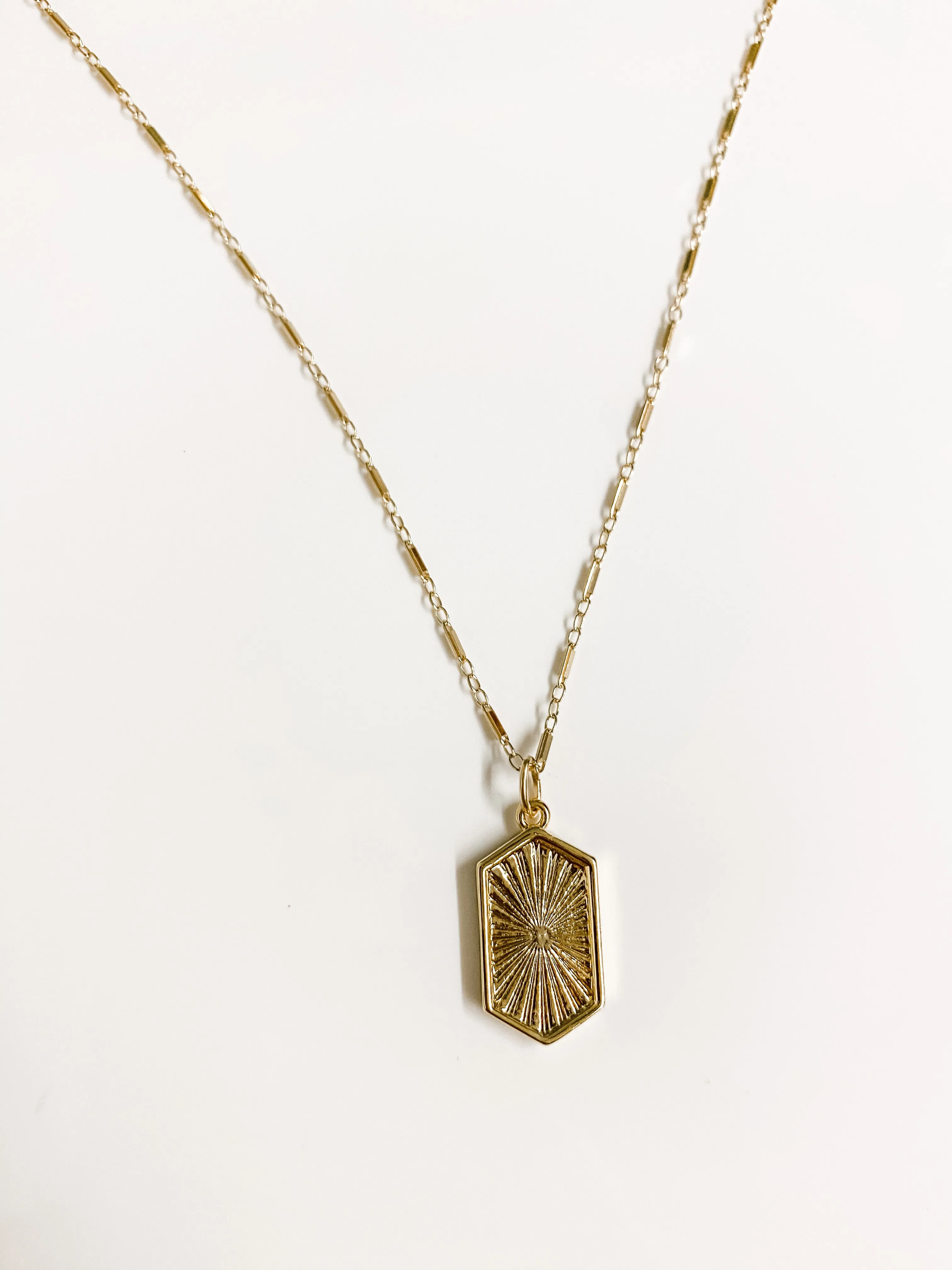 SOL NECKLACE