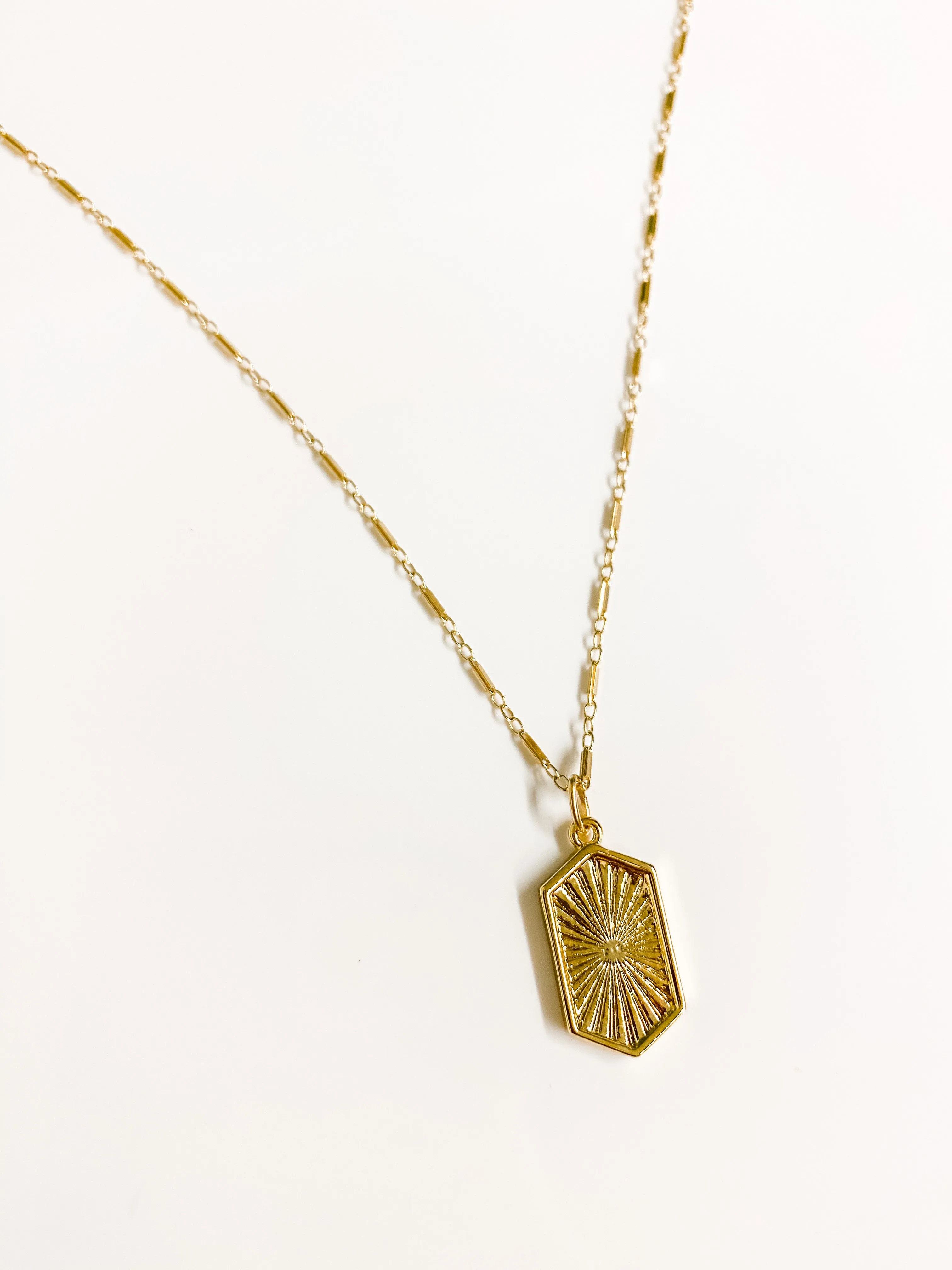 SOL NECKLACE