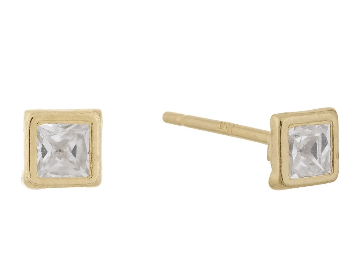 Solitaire Square Stud Earring 14K