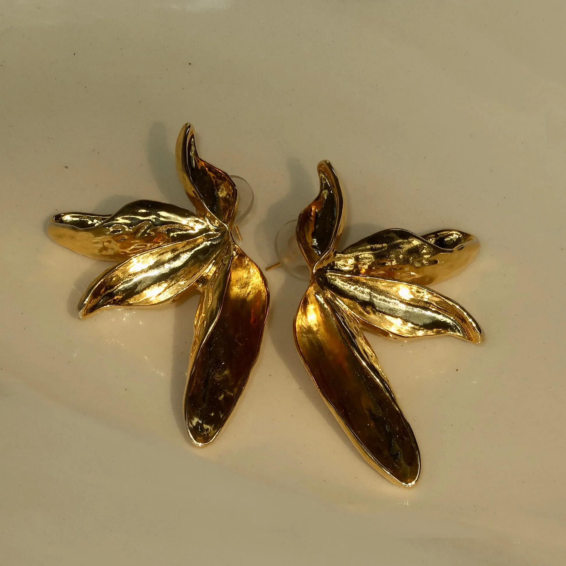 Sun-kissed statement earrings