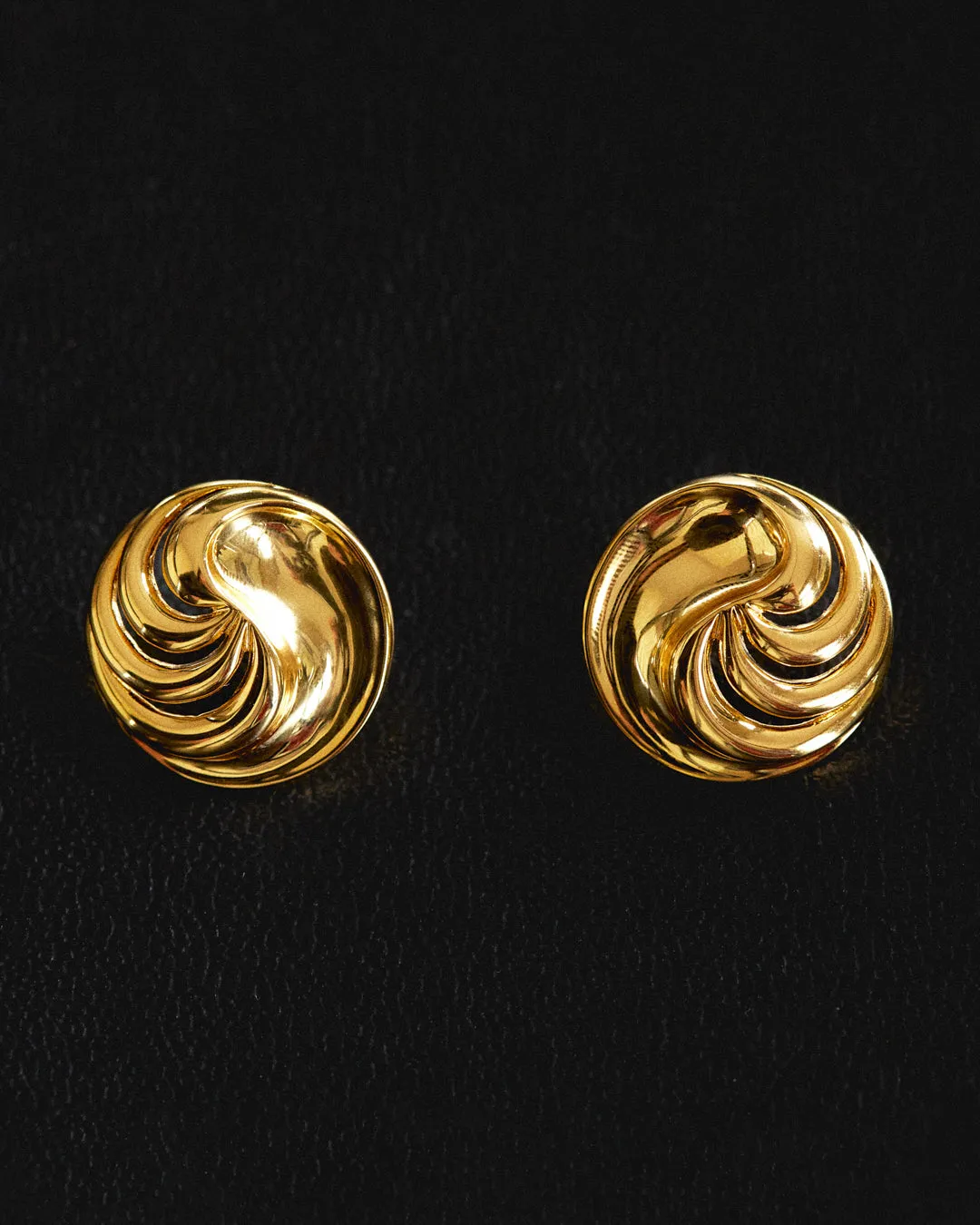 The Leila Studs