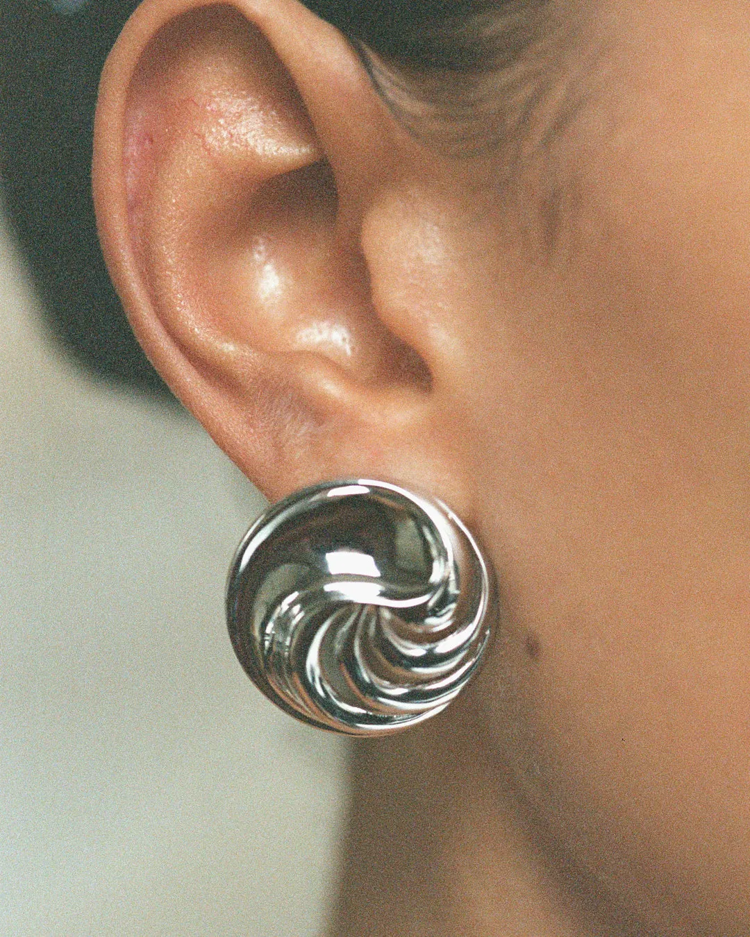 The Leila Studs