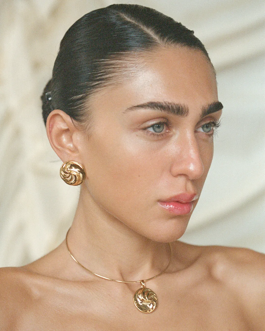The Leila Studs