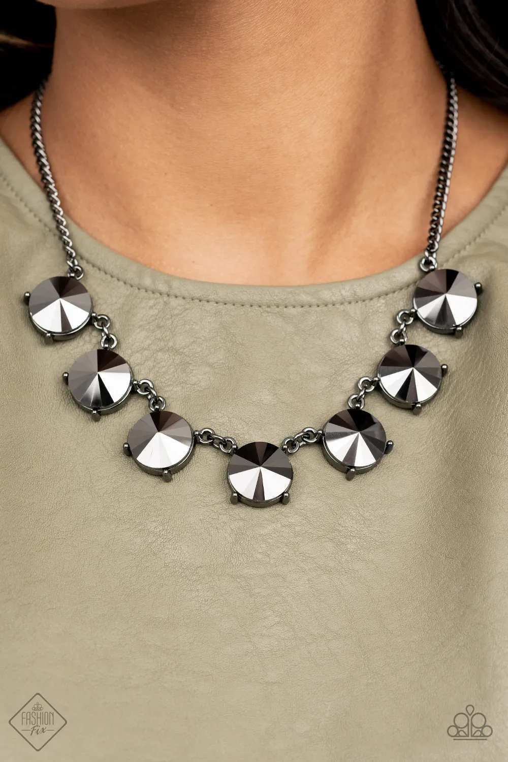 The SHOWCASE Must Go On Black Necklace Paparazzi
