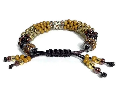 The Topaz beaded bracelet, woman size, topaz brown kumihimo wristlet, Boho-style, with macrame clasp