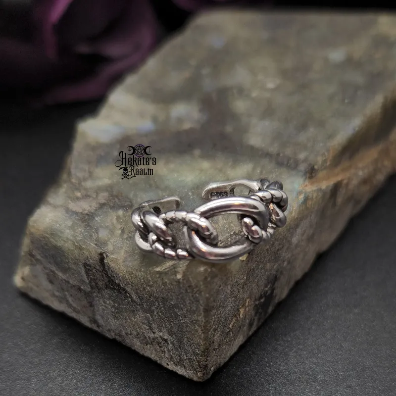 Twisted Fate Ring