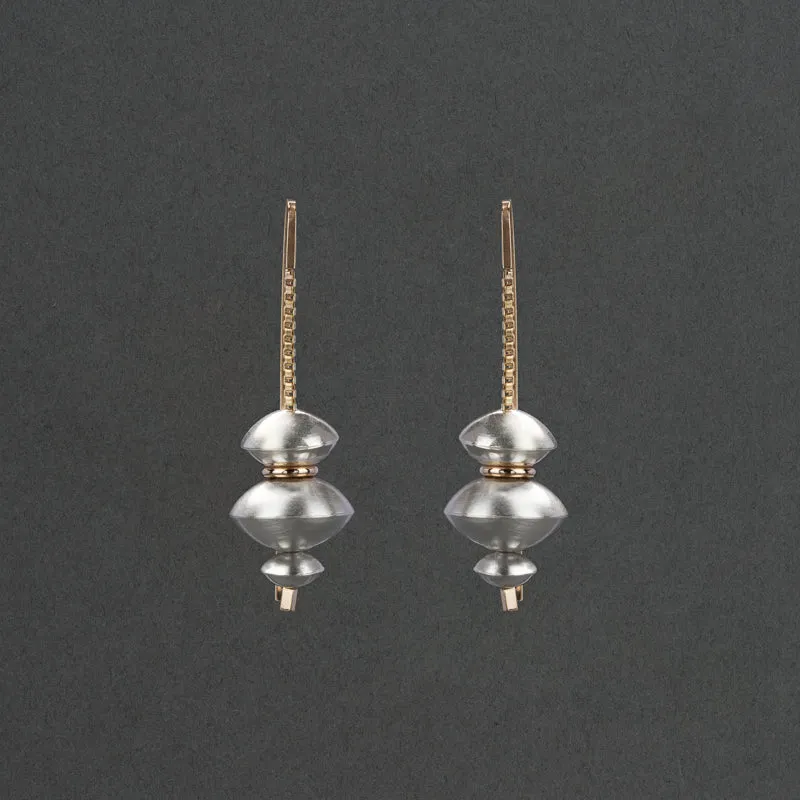 VESSEL PULL THROUGH TWO TONE EARRING