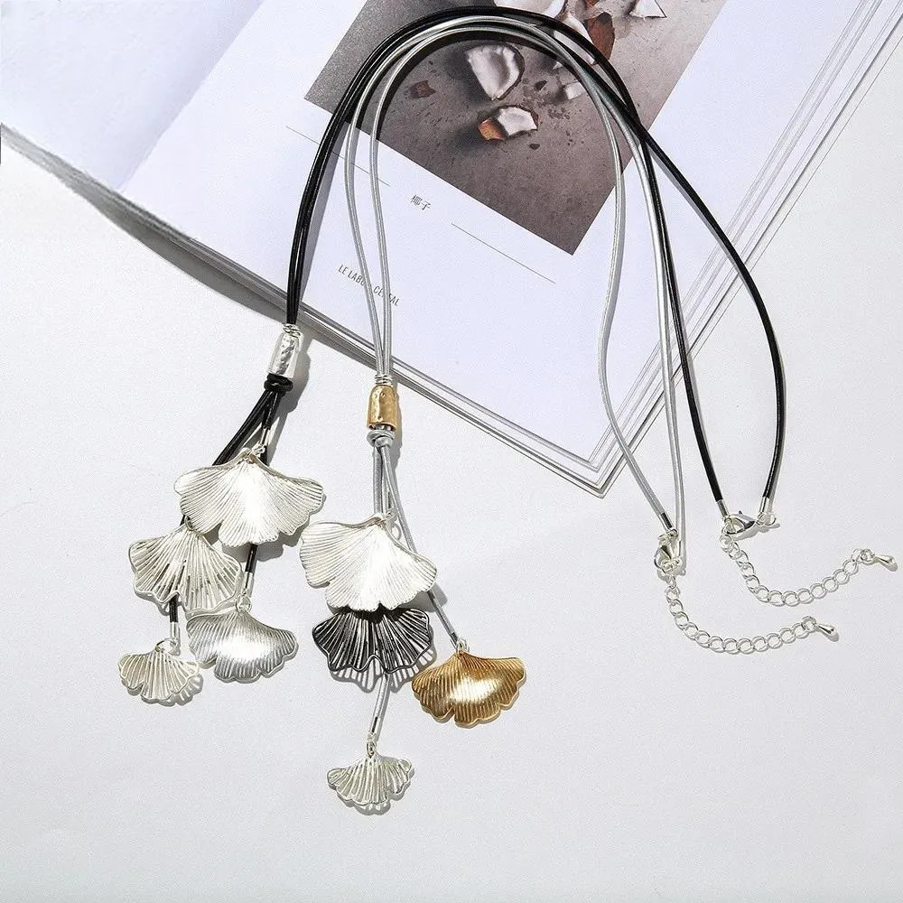 Vintage Big Leaves Long Chains Collares Necklace Fashion Suspension Goth Pendants