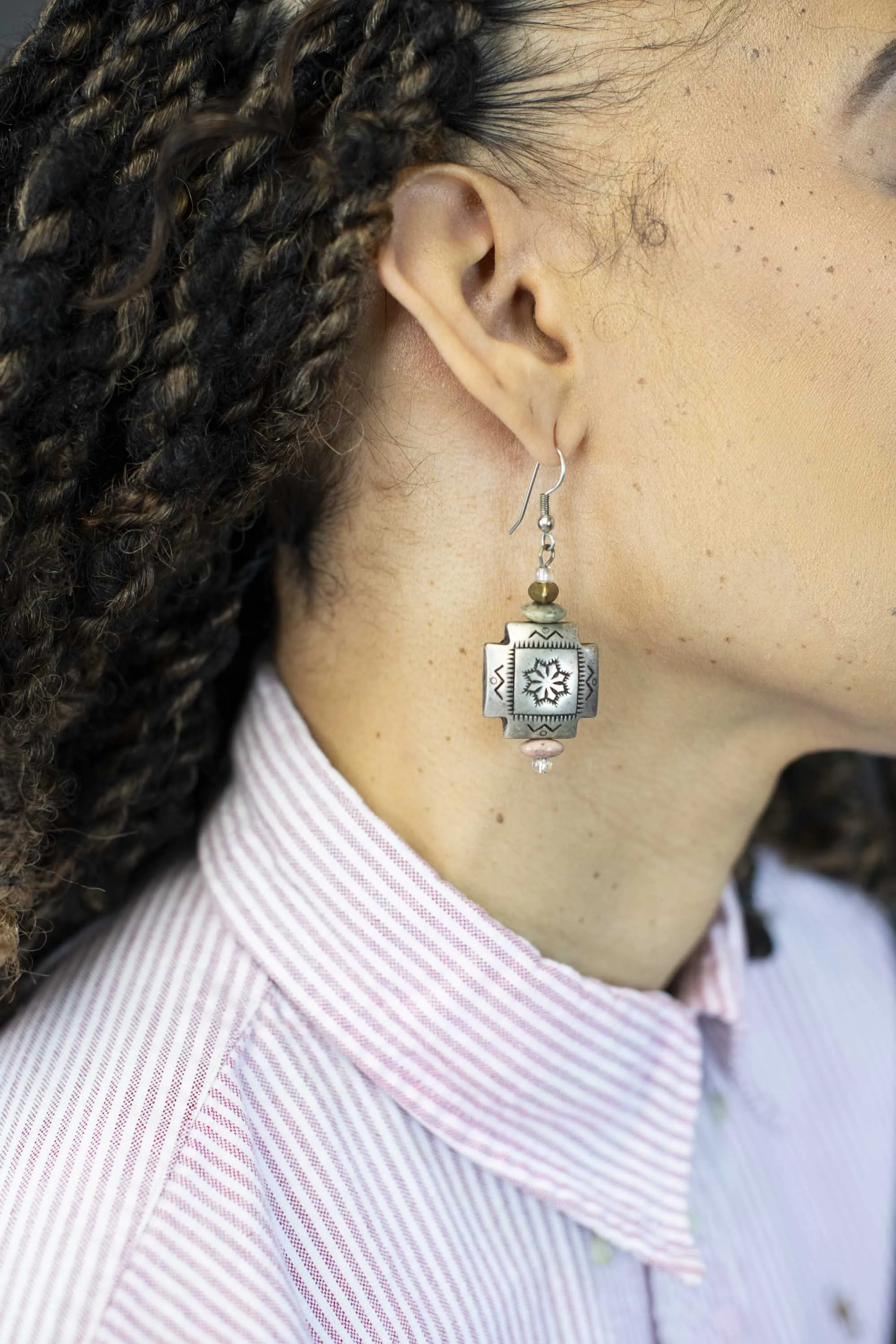 Vintage Southwest-Inspired Silver Earrings – Rustic Boho Charm